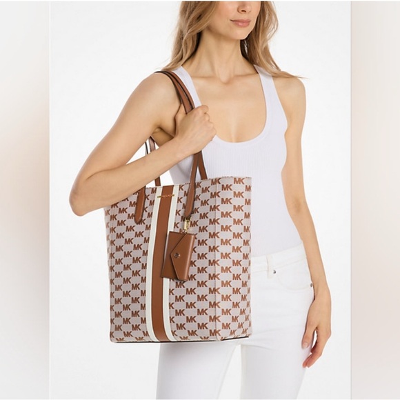 Michael Kors Handbags - Michael Kors Vincent Large Logo Jacquard Tote Bag with Card Case NWT